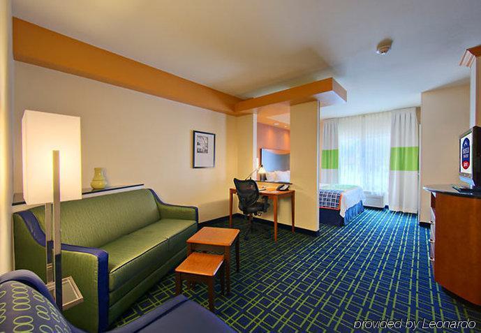 Fairfield Inn & Suites Twentynine Palms - Joshua Tree National Park Rom bilde